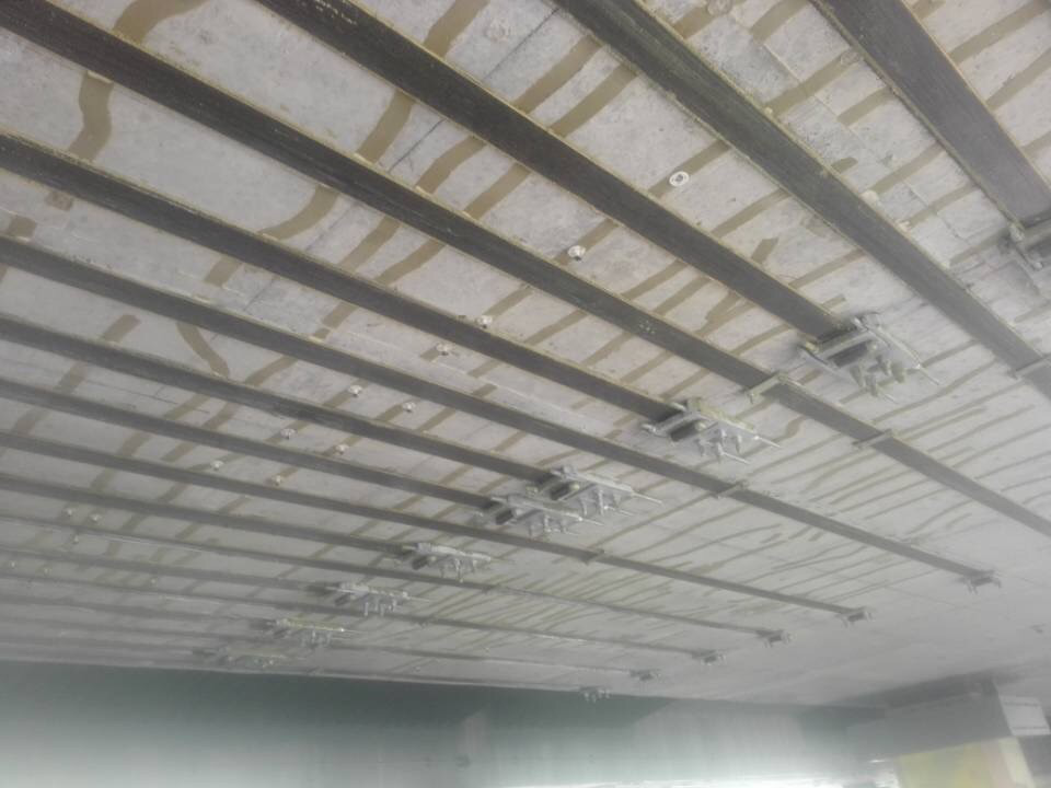 東北大慶團結(jié)橋，用南京曼卡特碳纖維布加固原因？