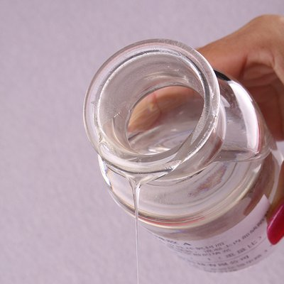 天氣炎熱，使用環(huán)氧樹(shù)脂膠避雷指南